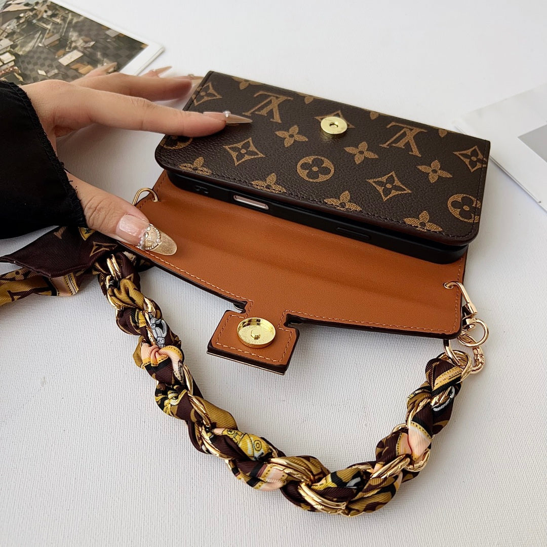 Elegant Designer Style Chain Phone Case Wallet