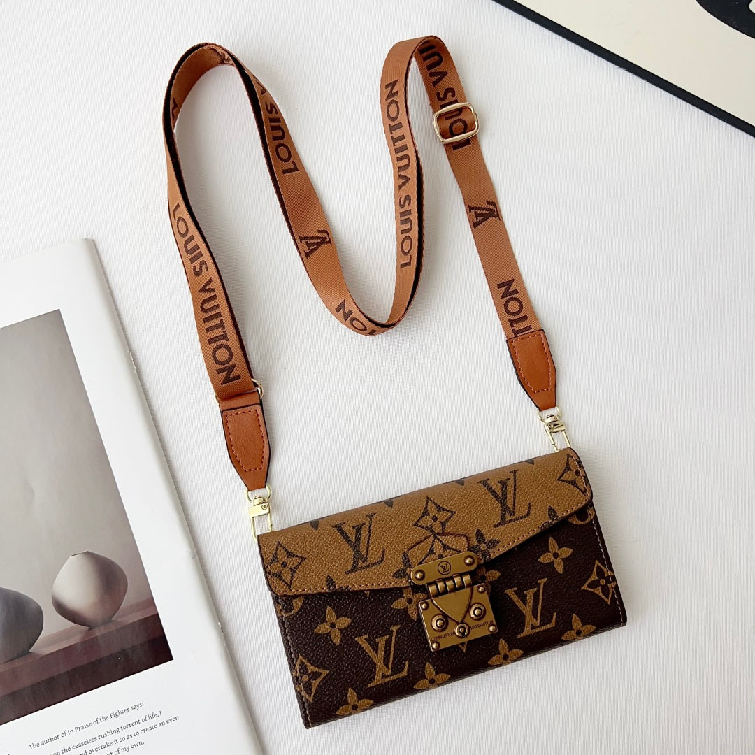 Elegant Designer Style Chain Phone Case Wallet