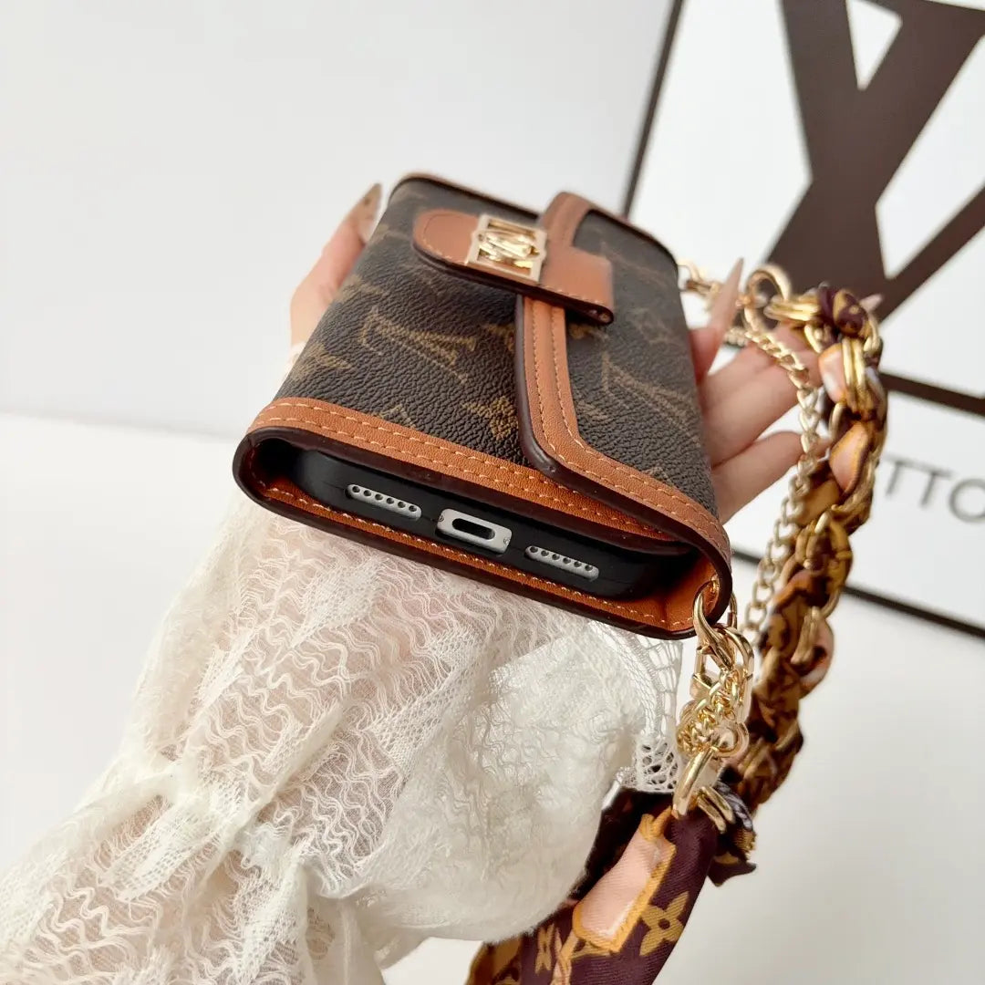 Daphne Handheld Phone Case Bag