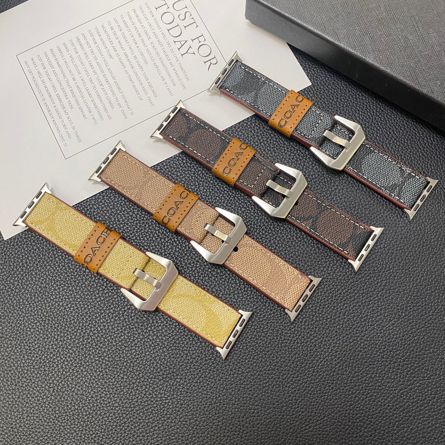 Leather Classic Apple Watch Band Light Brown-YHK244221710